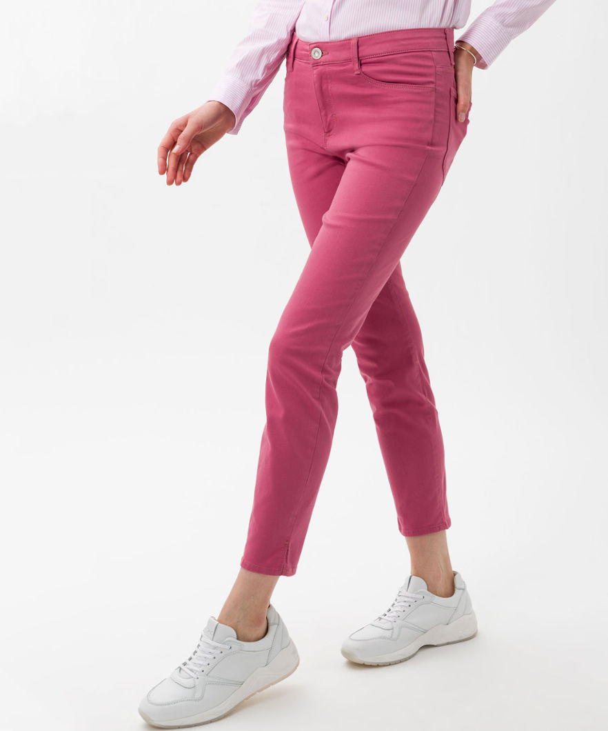 Shakira S Light Denim 83 Magnolia