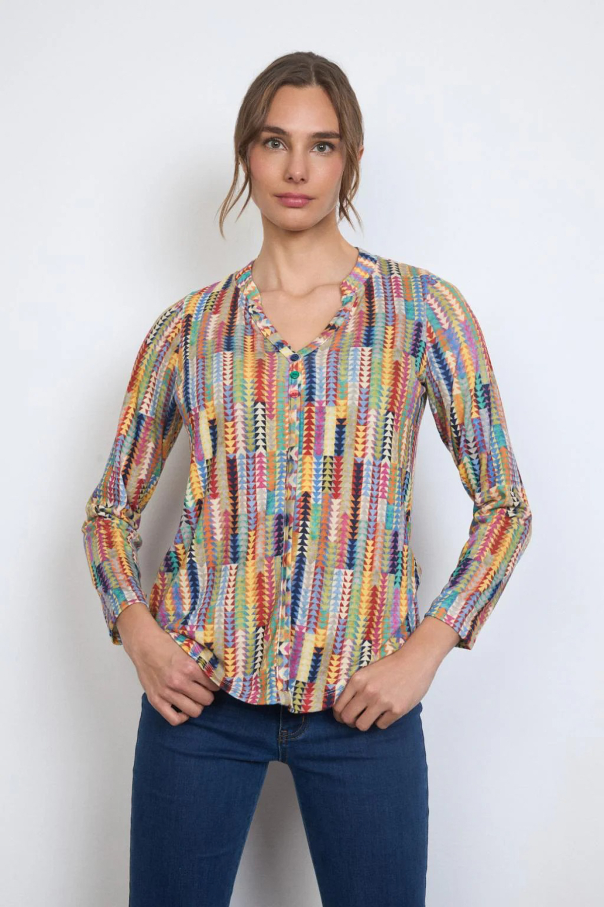 Tinta Blus Caria Multicolor, modell fram