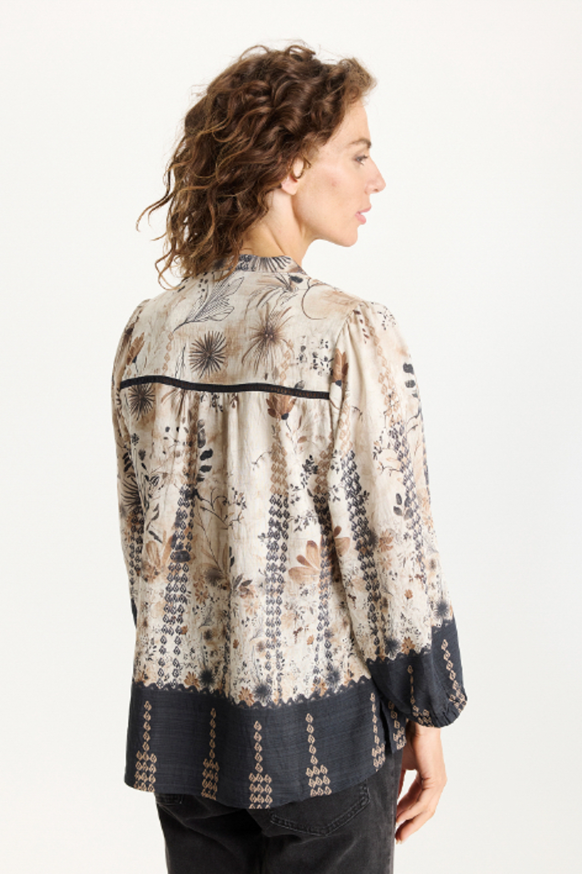 InFront Suzan Blus Mayer 190 Nature - Bild 2