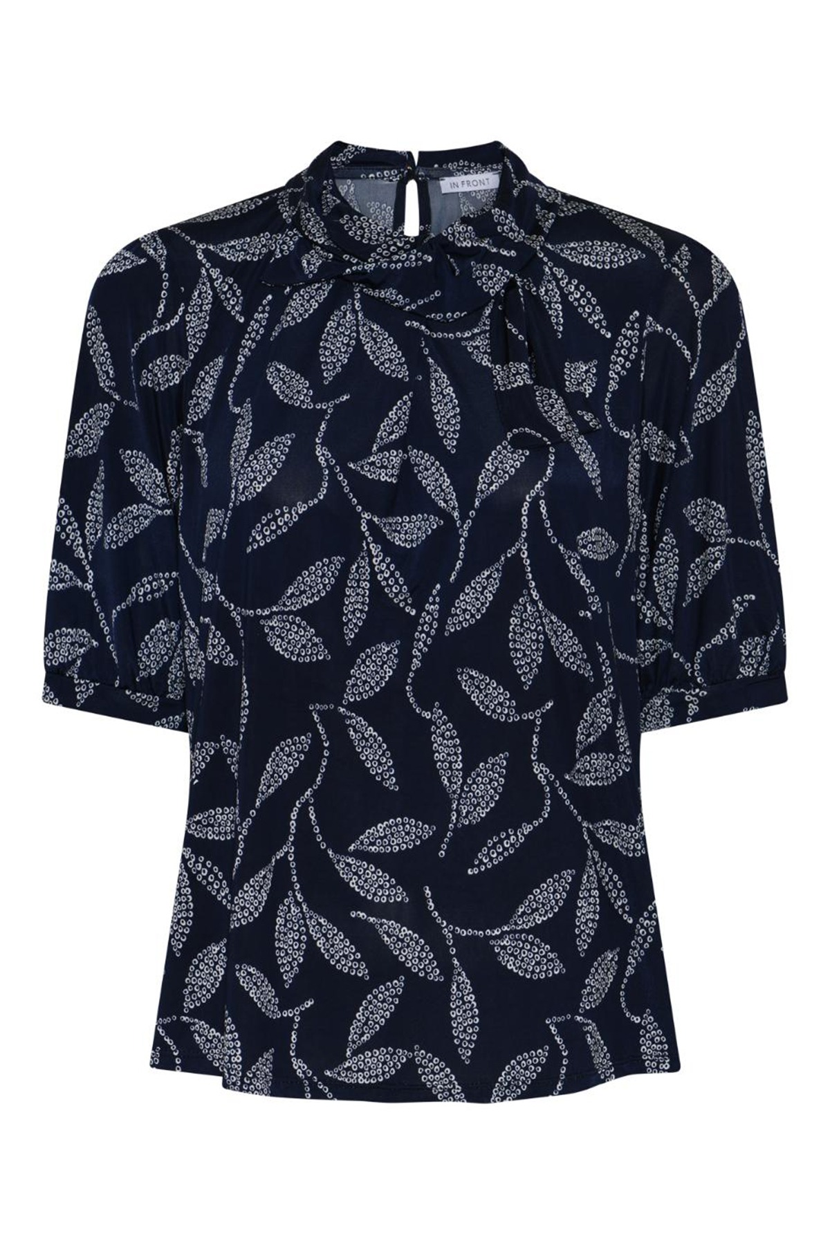 infront aurelia blus arielle