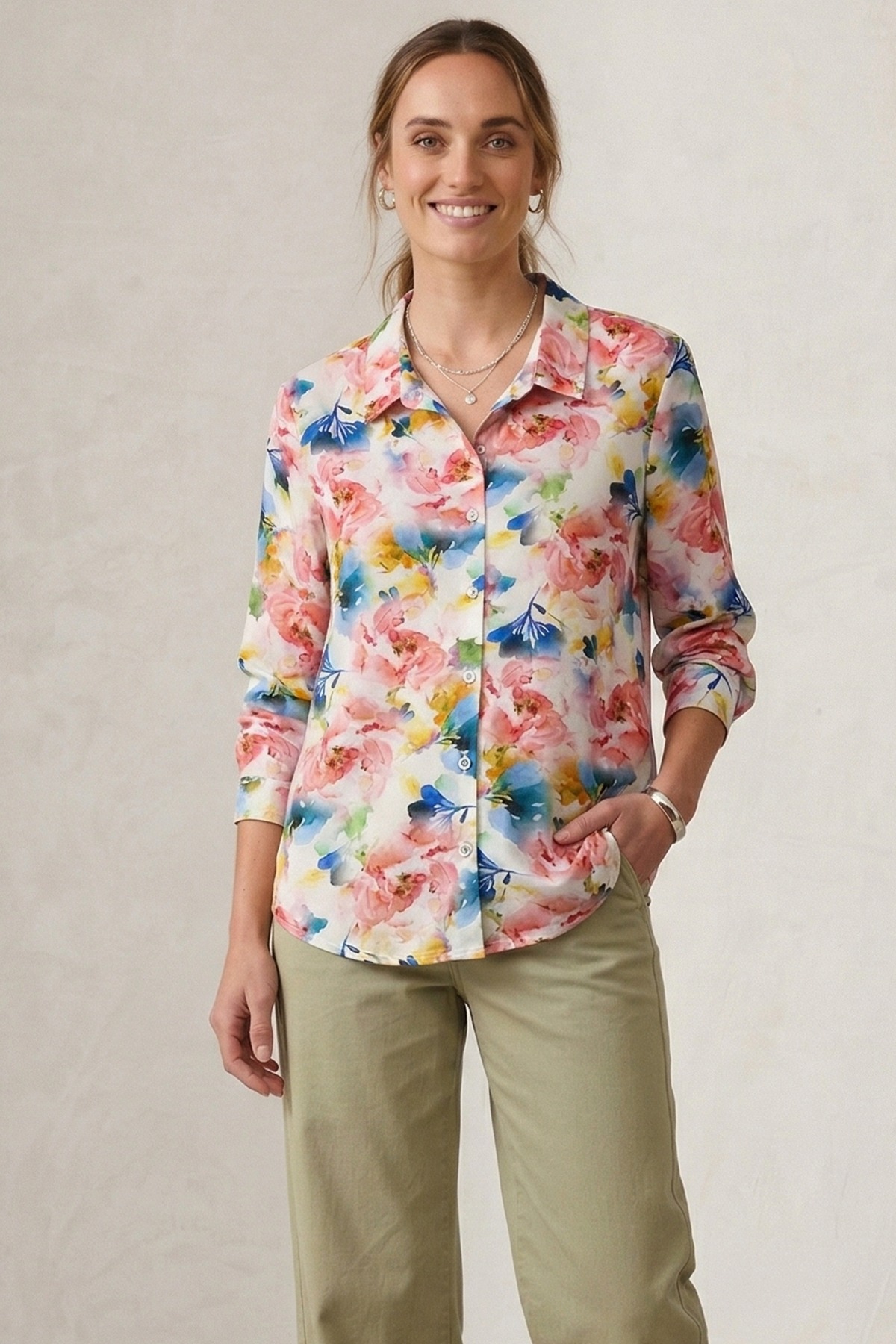 Victoria Blus HOLLIS