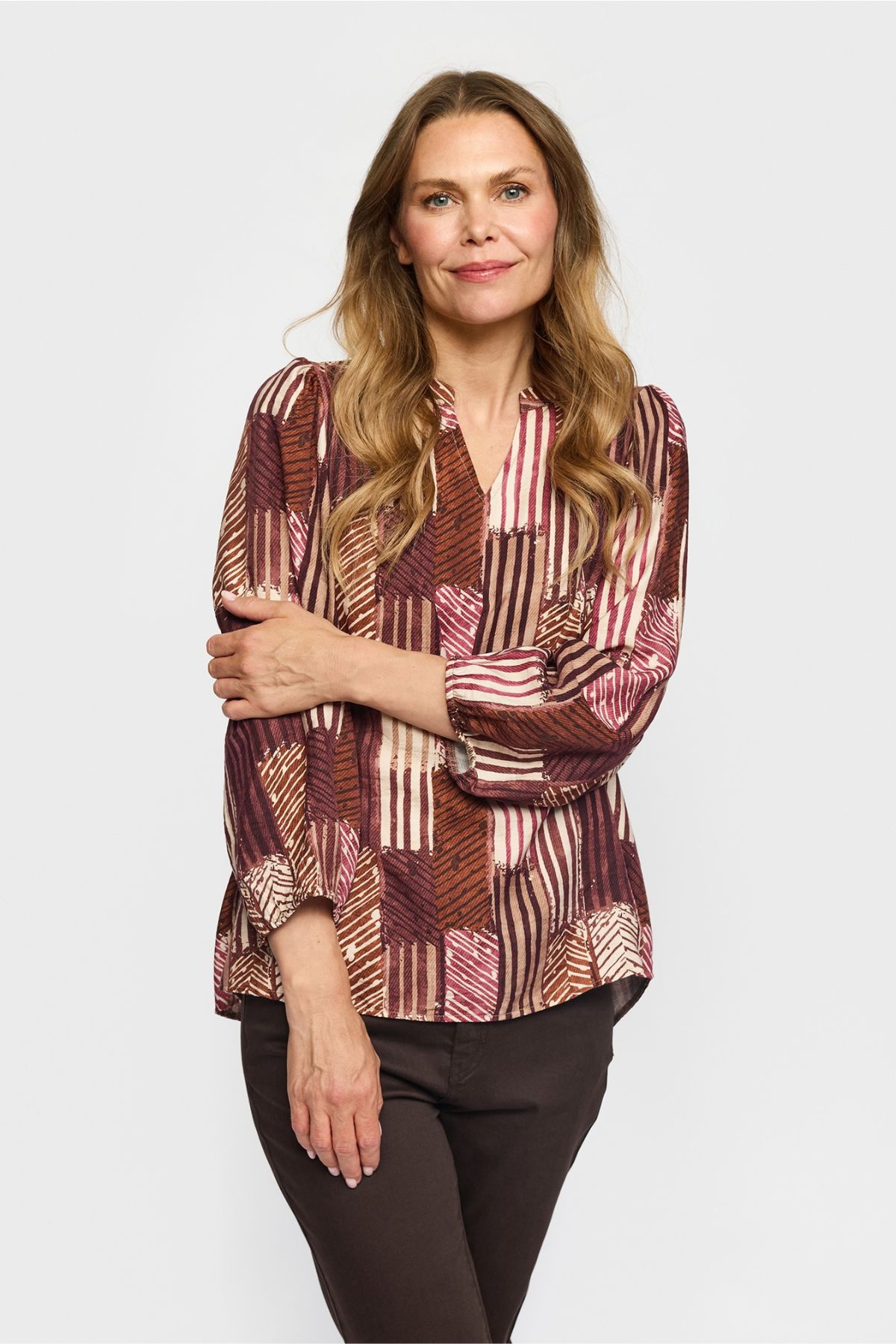 2Biz Blus ESMARA