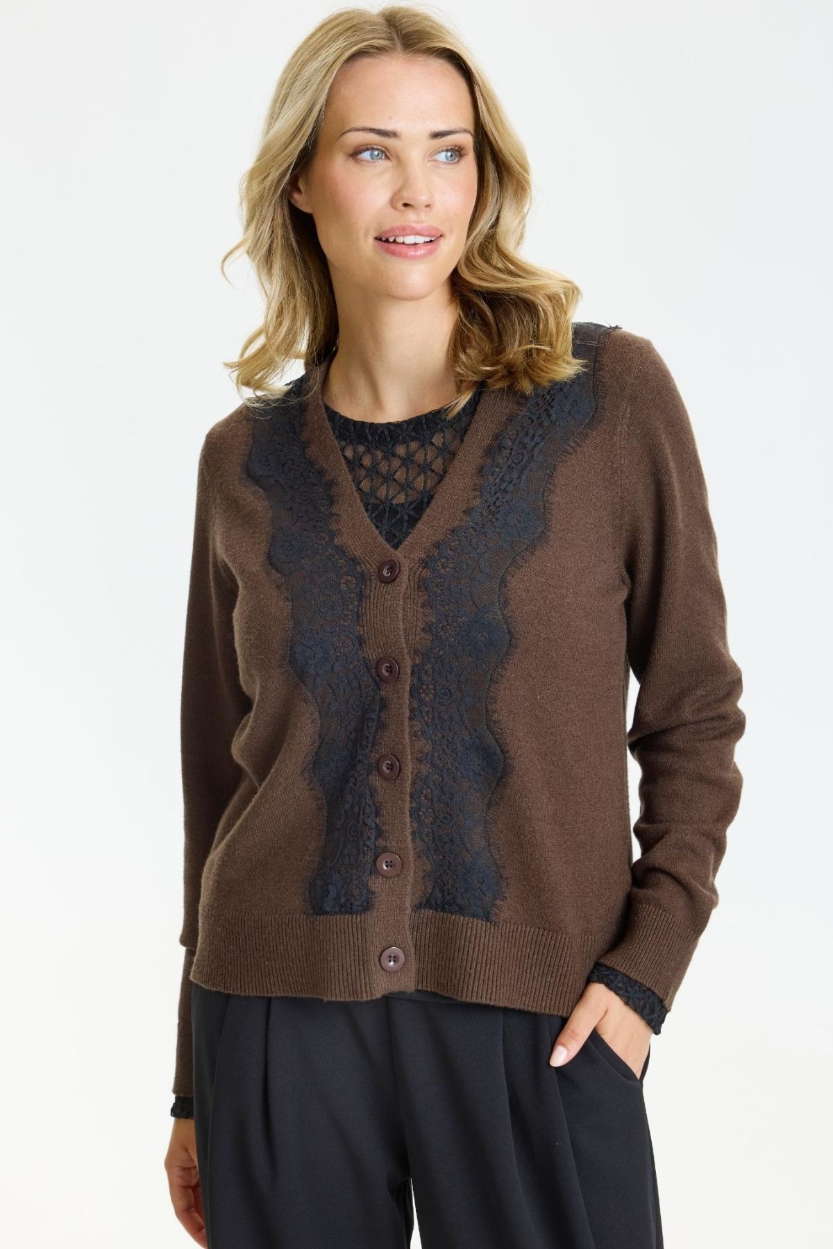 InFront Isa Cardigan JIAO
